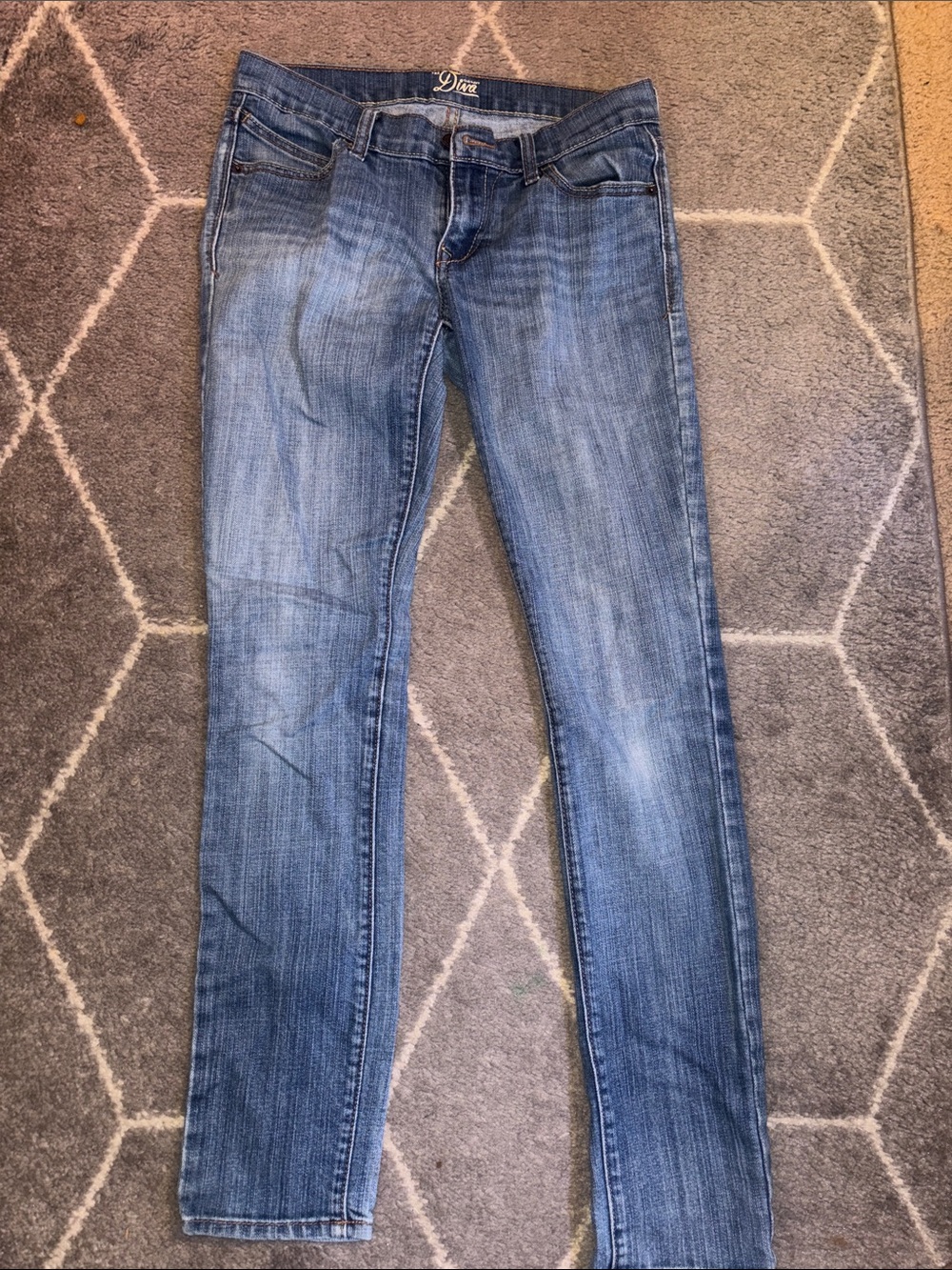 Old Navy Light Blue Skinny Jeans - Faded Wash